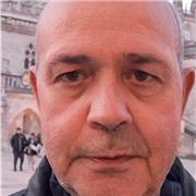 Soy practico y doy las clases de matemáticas enfocadas a la resolución de problemas de 1 y 2 de bachillerato. Resolveriamos los problemas de clase y de examenes anteriores. Seguiríamos el ritmo de tu clase y preparando tus futuros exá go mucha ex